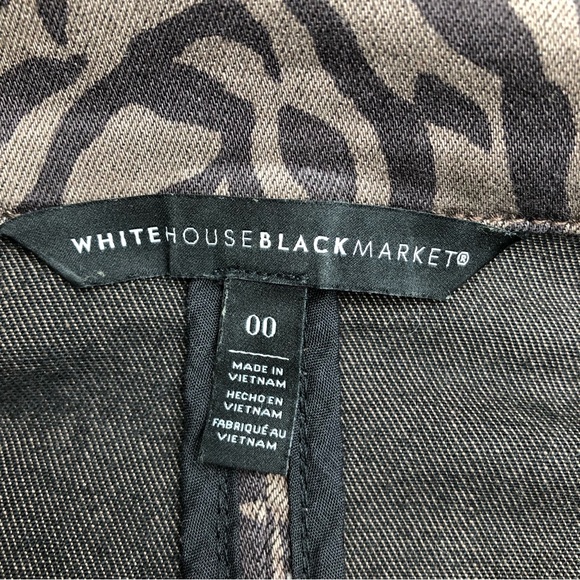 ⭐️NEW⭐️White House Black Market (WHBM) Zebra Print Denim Jacket - Picture 6 of 8